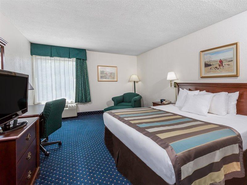 Baymont By Wyndham Greensboro/Coliseum Kültér fotó