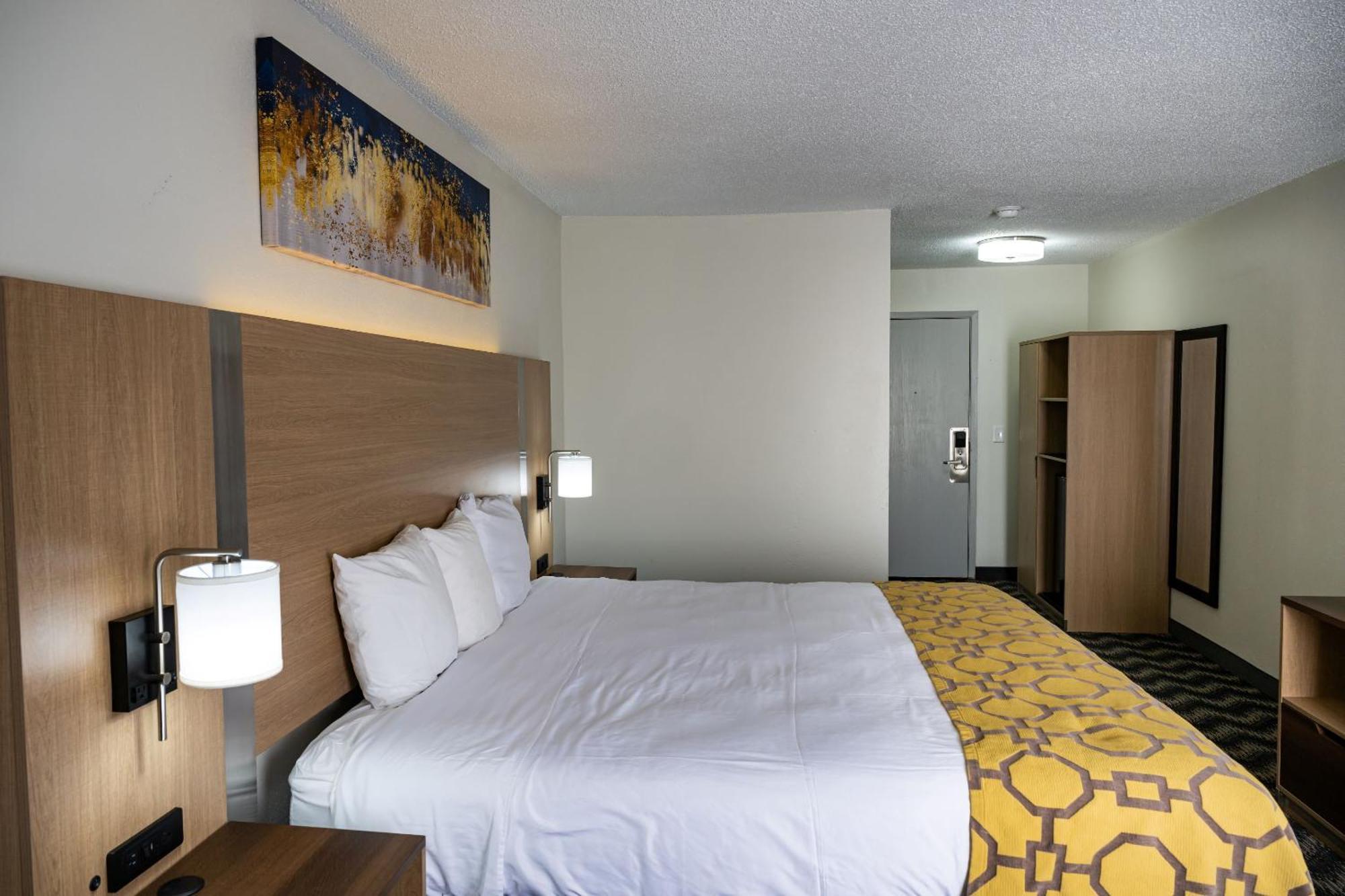 Baymont By Wyndham Greensboro/Coliseum Kültér fotó